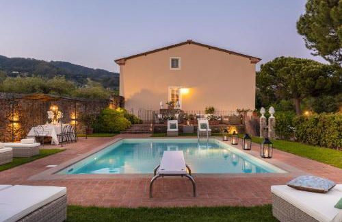 Fattoria Camigliano, Luxury Farmhouse with Pool inside a Wine Estate - Foto 1