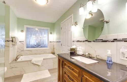 Dock and Hot Tub Lakefront Camdenton Haven! - Photo 17