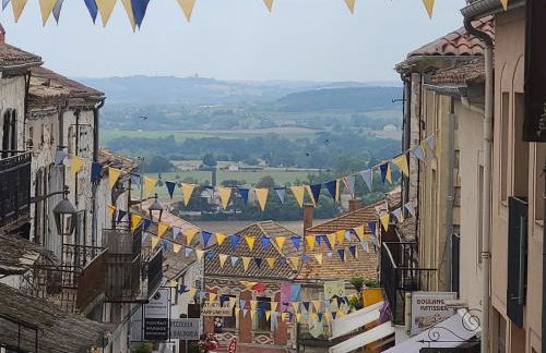 Maison de caractère dans une belle bastide - Photo 26