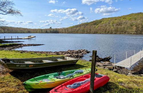 Catskills Lakefront with Kayaks, HotTub & Firepit - Foto 26
