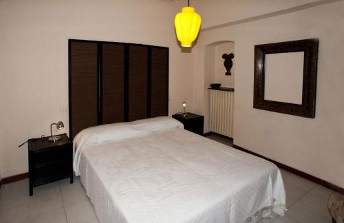 Sotto i merli - Foto 16