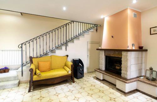 Villa Sara sull'etna con Piscina - Photo 18