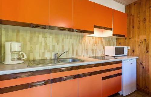 Rez de chalet calme avec terrasse - 2 chambres, proche pistes à La Clusaz - FR-1-437-10 - Foto 4