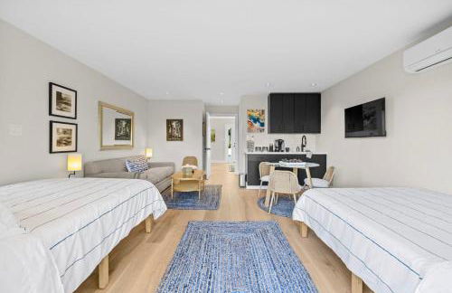 Experience the Pinnacle of Coastal Living at Harbour House - Foto 16