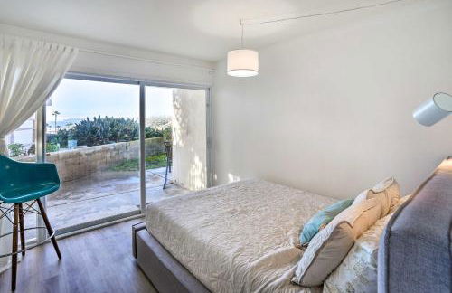 San Clemente Condo with Gorgeous Views Near Beach! - Foto 15