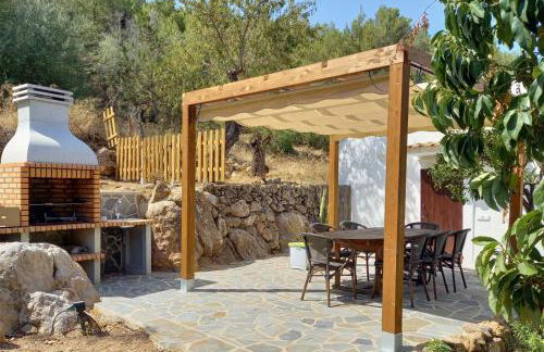 Casa rural Can Rotes con jardin y barbacoa - Foto 6