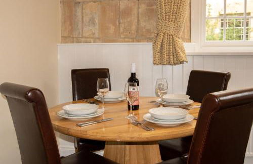 Princess Elizabeth - Photo 8