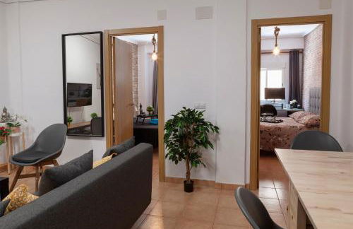 Luxury Artistic Digital Nomad 2 Bedroom w/Terrace - Photo 10