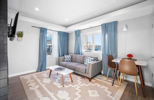 Unit 3 European style King size bed Stockton College - Foto 4