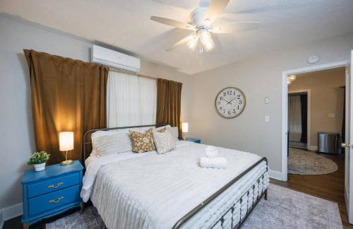 Golden Twilight 1 bed Pet-friendly, Large backyard - Foto 1