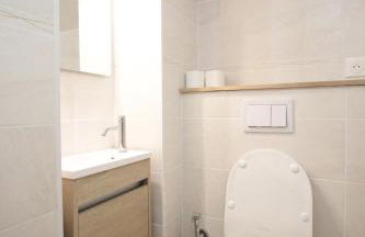 Verdun Centre - Full climatisation - 3 chambres - 7 couchages - 10 personnes - Parking Proche - Terrain 800m2 - Balnéothérapie - Air de jeux extérieurs - TOP CONFORT - Géré par PrestaZen'Services - Photo 24