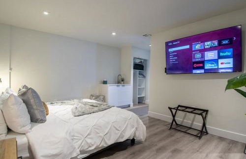 Lux Escape 2 • Views Hot Tub Games Mini Golf - Foto 31