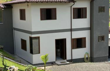 Casa do Delei - Linda casa com piscina em Orleans - Foto 3