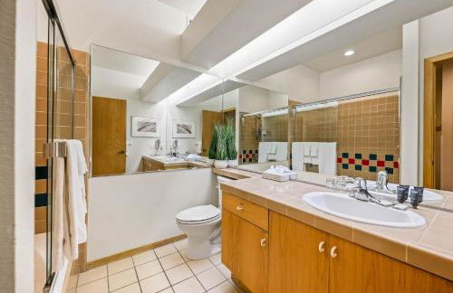 Palisades Tahoe Lodge Rentals Studio #246 - Foto 10