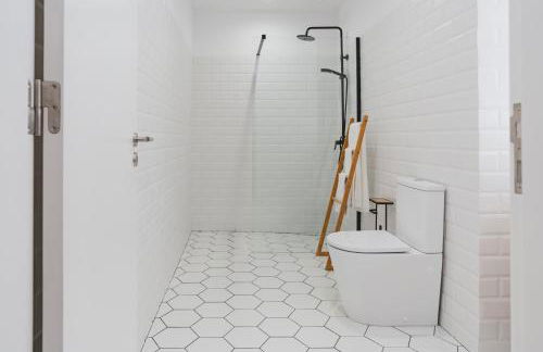 Santana's Flat - Photo 12