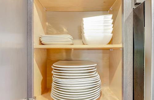 XL 1BR 2-King Beds Near Mayo Pool Gym Workspace - Foto 13