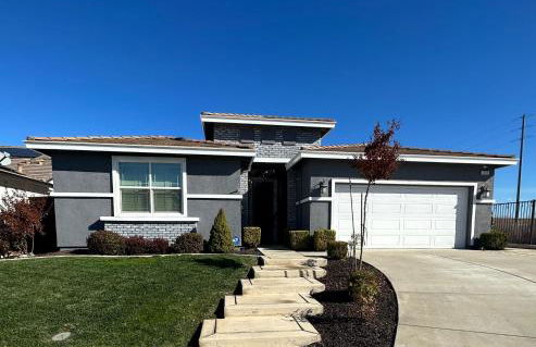 Amazing Lincoln Home with Pool and Hot Tub - Foto 1