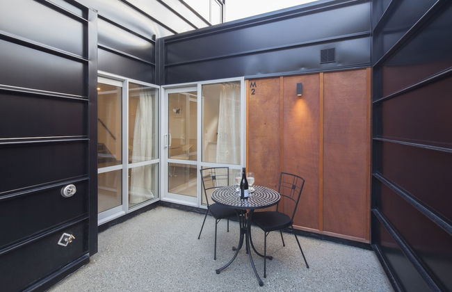 22 Hallenstein Apartments by Staysouth - Photo 56