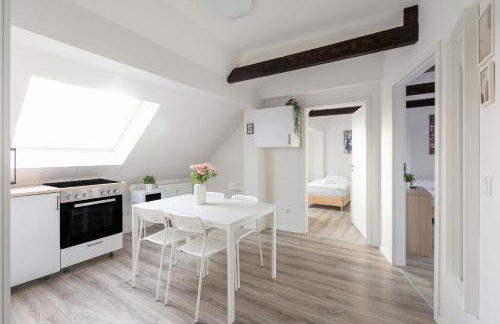 T&K Apartments - 1 to 4 Room Apartments - 20min to TradeFair Messe Airport Düsseldorf - Photo 76