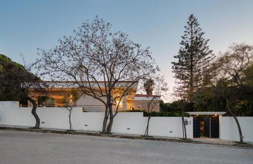 Villa Saronida - Photo 34