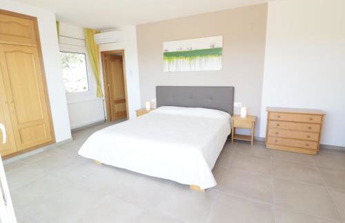 Disfruta de esta casa con fantásticas vistas, piscina y jardín privado situada en Can Isaac, Palau Saverdera, Costa Brava - ES-366-6 - Foto 28