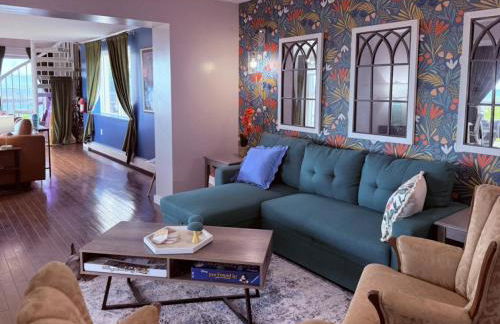 Cozy Panoramic Lake and Lift Bridge Views - Foto 25