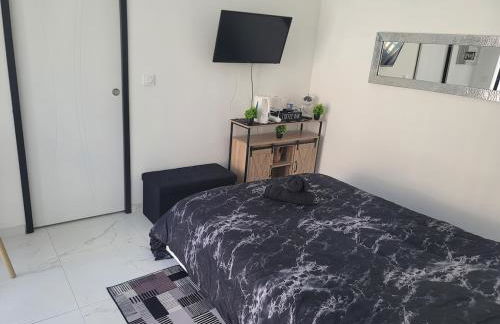 Chambre cosy cadre idyllique option spa, sauna , piscine - Foto 2