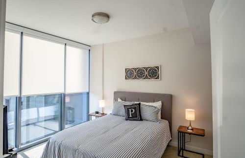 High Rise 2 Bedroom apartment in a Great location apts - Foto 8