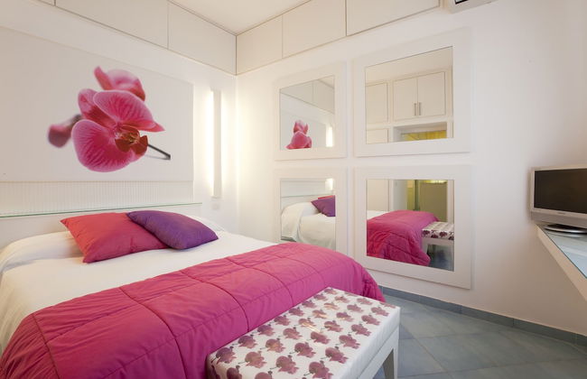 Sorrento Apartments ONE - Photo 9