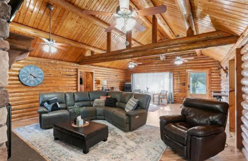 Private Island Fire Pit & Arcade - Foto 21