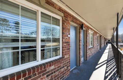 Lux Mins To Atrium Health & Charlotte Airport - Foto 13