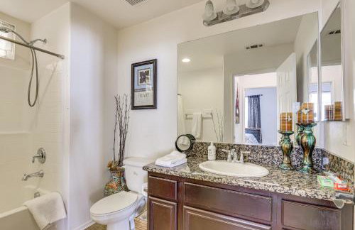 Large Menifee Home 1 Block to Neighborhood Park! - Foto 22