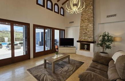 Spectacular 4 bed villa at El Valle Golf Resort - Foto 19