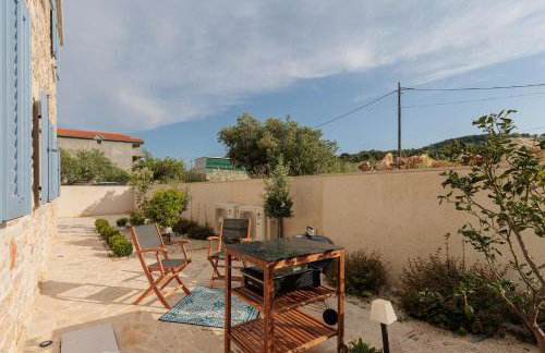 Seafront Villa Adriatica with pool - Photo 47