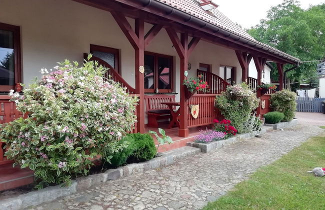 Kolczewo Cottage With BBQ & Garden - Foto 21