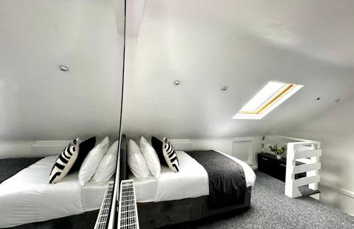 Serviced 4 bed 2 bath Manor Park House - Foto 41