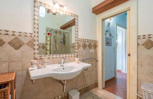 4 Bedroom Lovely Home In San Giovanni - Foto 49