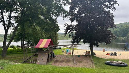 5 min to Lake Chic Cozy Hot Tub - Foto 3