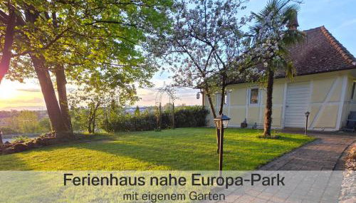 Gesindehaus Charis Ferienhaus nahe Europa Park mit eingezäuntem Garten ideal für Hunde Paare und Familien - Photo 1, Garden