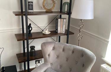 2 Bedroom Home Near Tube Station Easy London Access Peeams Abode - Foto 12