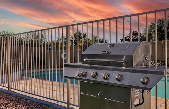 Kimberly Surprise - Photo 40