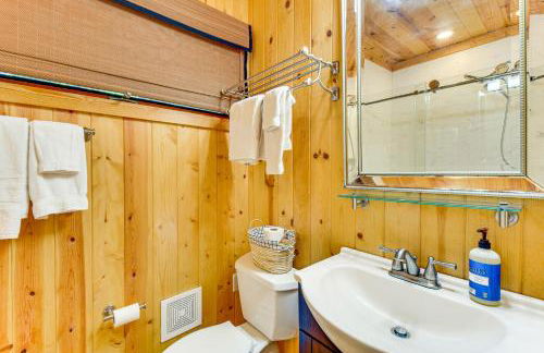 Tranquil Highlands Cottage with Fire Pit and Stream! - Foto 22