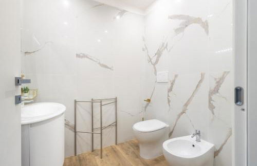 Casa Vacanze Maddalena - Palazzetto sul Lago - Diamante Blu - Foto 33