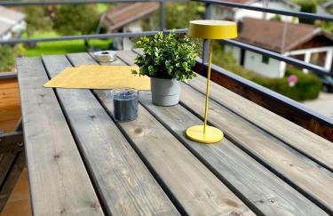 Belisima Apartments I Ferienwohnung Rimsting - Krautinsel I Chiemsee I Modern mit Seeblick I 2 Balkone I 2 Schalfzimmer I Waschmaschine I Parkplatz I Nähe Bäcker - Foto 25