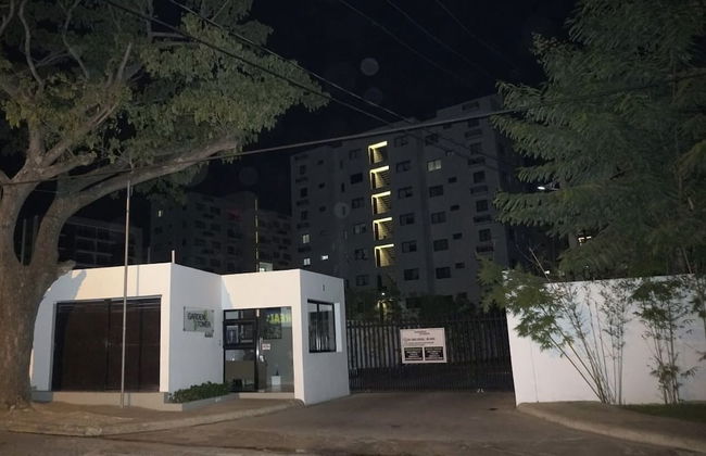 Confidence Luxurious Apartment - Photo 17