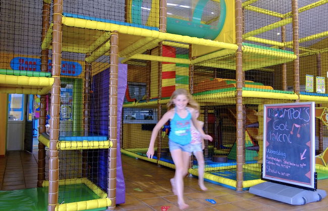 Restyled Villa with Washing Machine near River Moselle - Foto 20