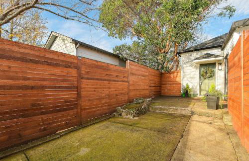 Bright & Modern Basement Apartment DT N'hood - Foto 19