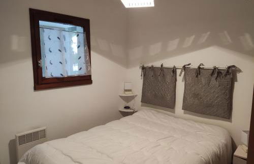 APPARTEMENT AU CALME AVEC PISCINE ET PARKING dans résidence securisée - Foto 7