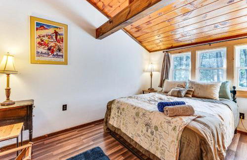 8 Mi to Cranmore Mtn Resort A-Frame with Fire Pit - Foto 17