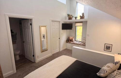 Eagles Roost Haven - Cozy Ski View Condo - Foto 13